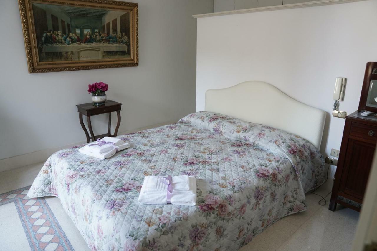 Dimora Del Sedile Hotel Матера Екстериор снимка
